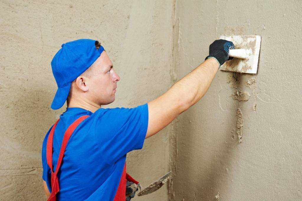 Как правильно штукатурить стены гипсовой штукатуркой