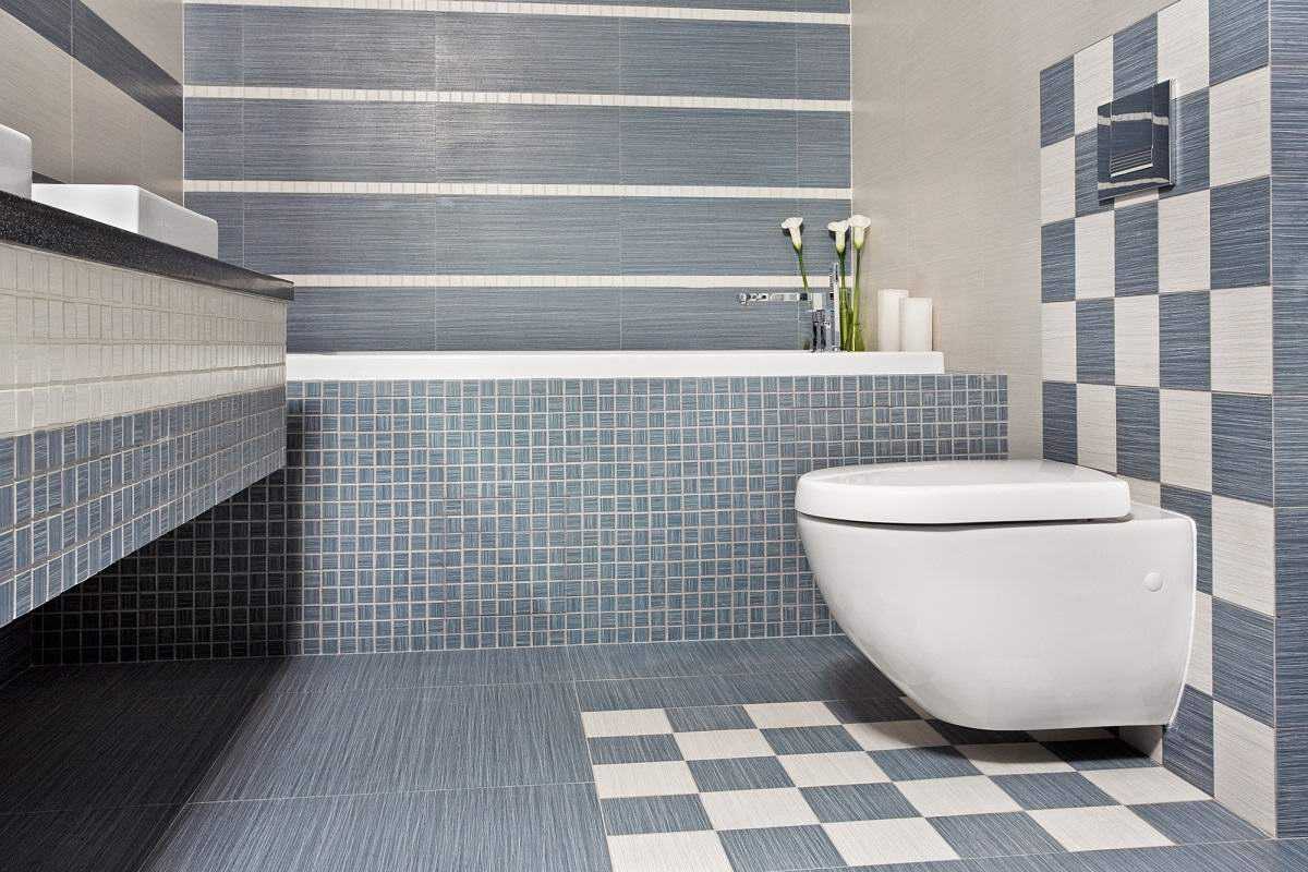 Плитка-мозаика для ванны: виды, плюсы и минусы, варианты облицовки