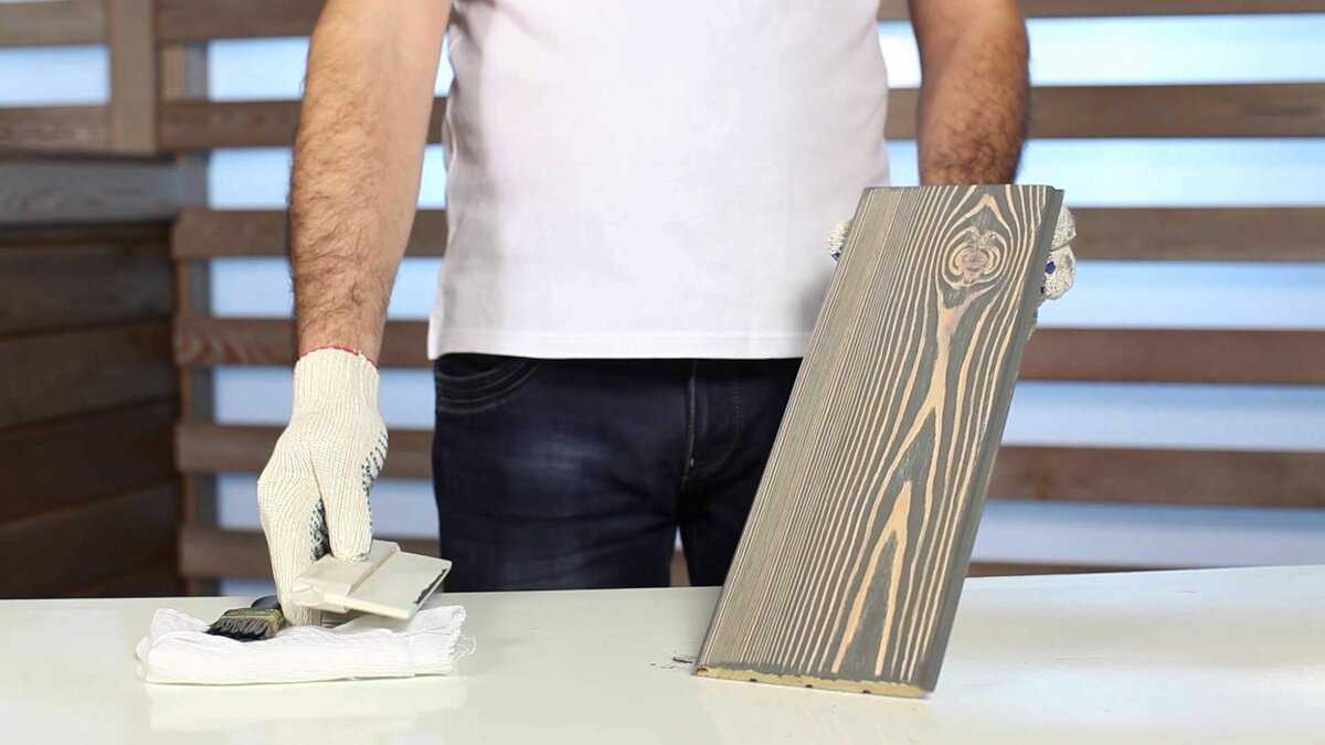 Браширование древесины своими руками - как сделать щетку и станок, чем покрыть поверхность