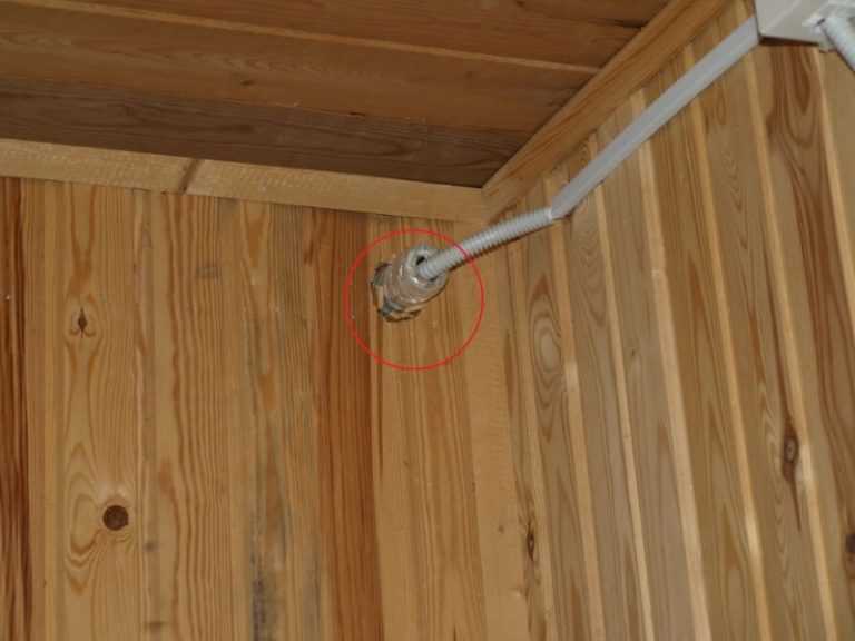 Как сделать электропроводку в деревянном доме своими руками – пошаговая инструкция