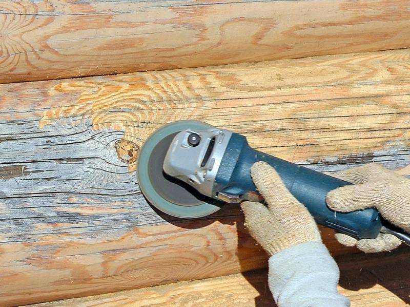Шлифовка деревянного дома: выбор инструмента и рабочий процесс