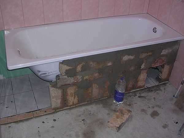 Как обложить ванну плиткой: фото работы своими руками / zonavannoi.ru