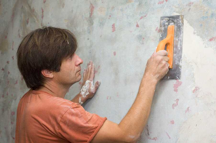 Штукатурка для ванной комнаты: выбор влагостойкой и санирующей смеси, технология выравнивания стен под декоративную отделку
