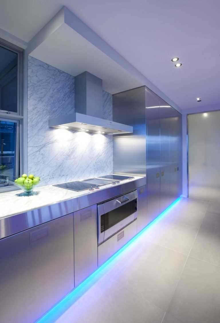 Освещение на кухне, идеи функционального дизайна и расположения светильников, красивые примеры и оформление