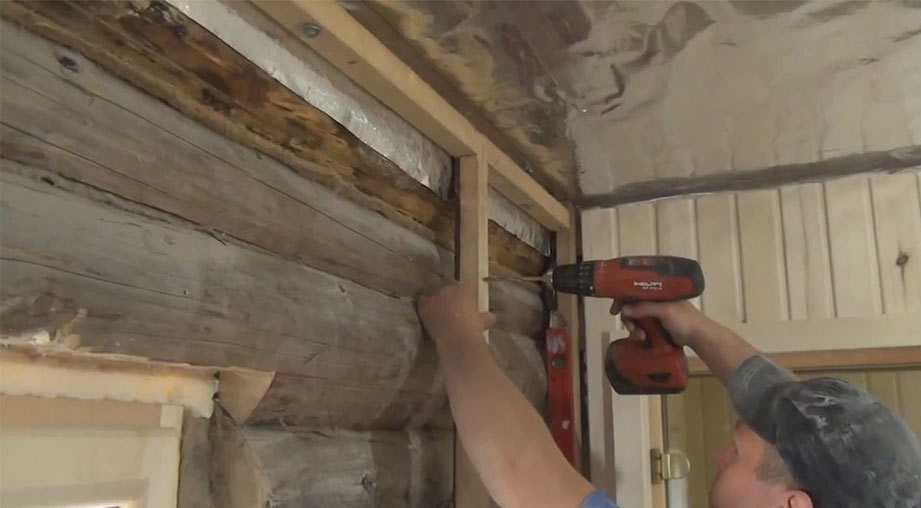 Отделка деревянного дома внутри гипсокартоном своими руками: обшивка и выравнивание каркасом стен и потолка с фото и видео