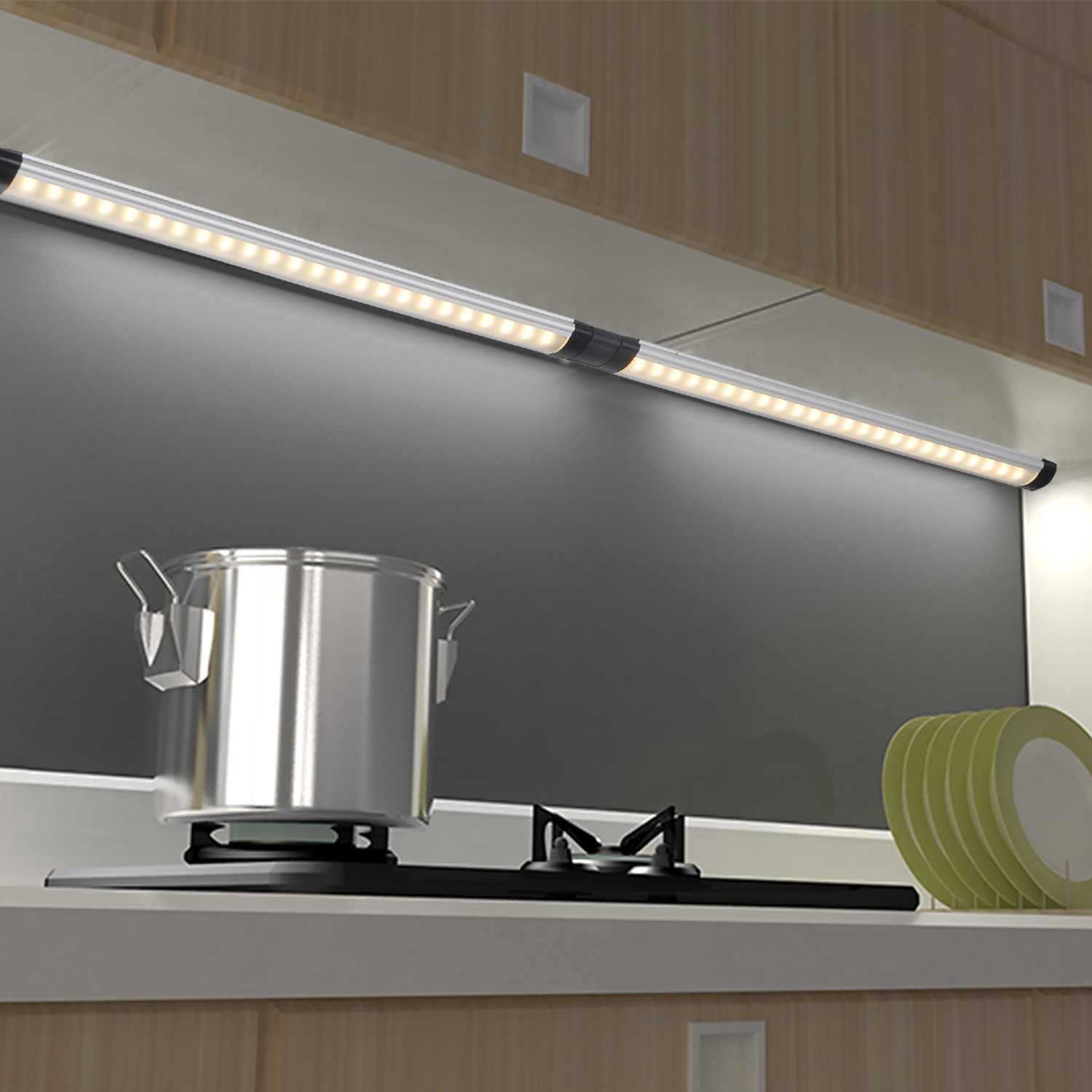 Светодиодная подсветка для рабочей зоны кухни (33 фото): особенности сенсорной ленты. как расположить освещение? достоинства и недостатки кухонных светильников