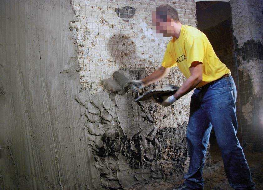 Штукатурка стен цементным раствором своими руками: пошаговая видео инструкция