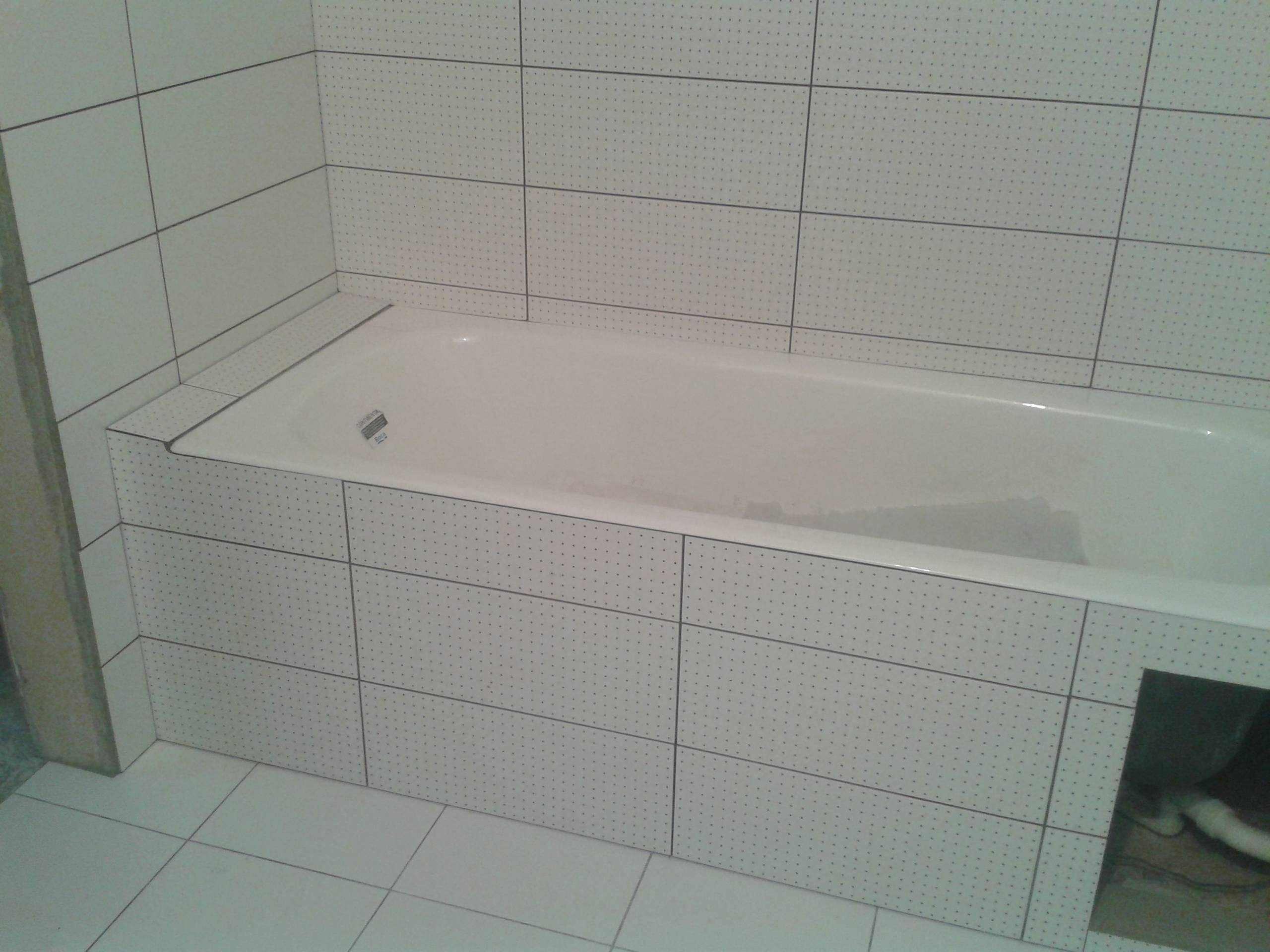 Облицовка плиткой ванной комнаты: советы по укладке