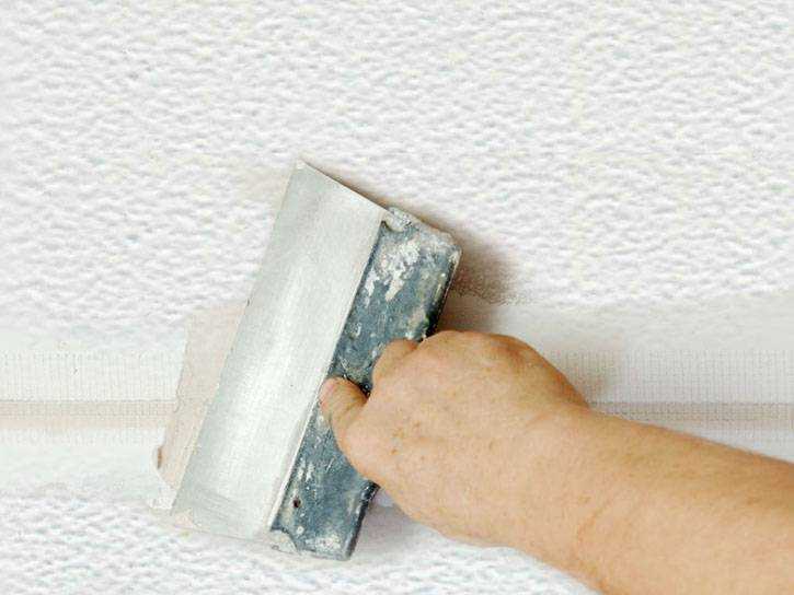 Как заделать трещины в оштукатуренном потолке — строительство и отделка — полезные советы от специалистов