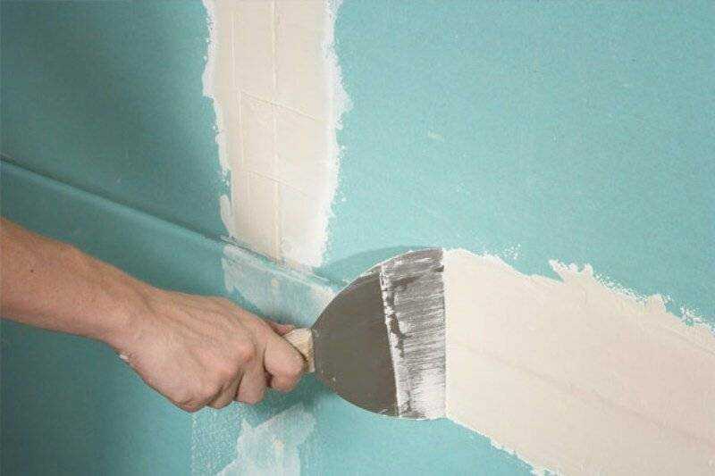 Нужно ли штукатурить гипсокартон под покраску потолок