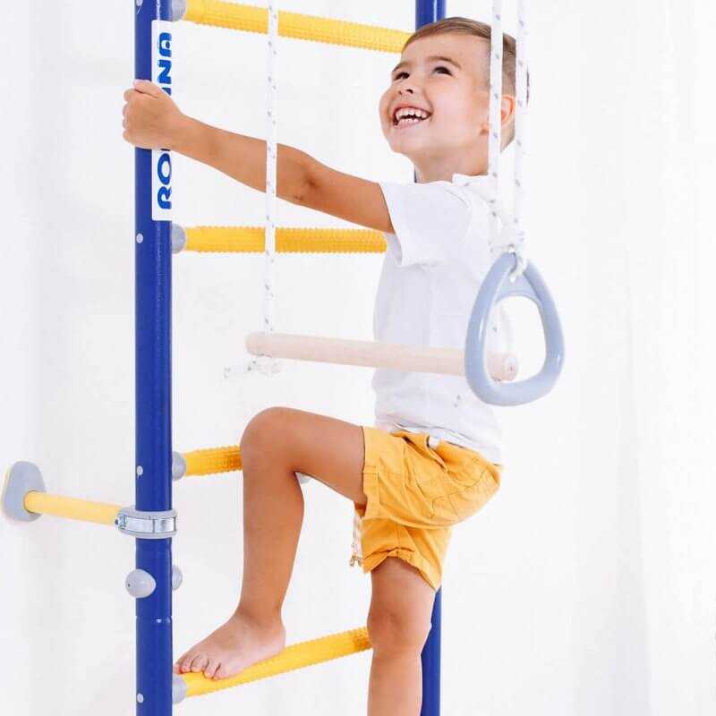 Физическое развитие ребенка в домашних условиях. спортивные снаряды для малыша из обычной мебели