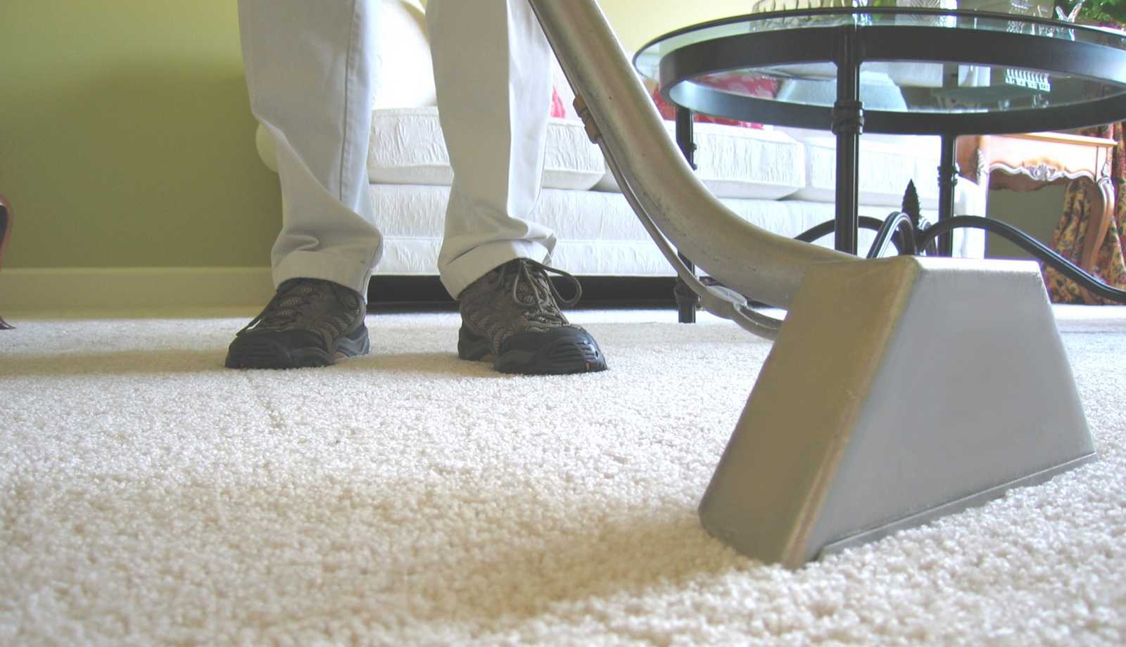 Как почистить ковролин? – в домашних условиях быстро