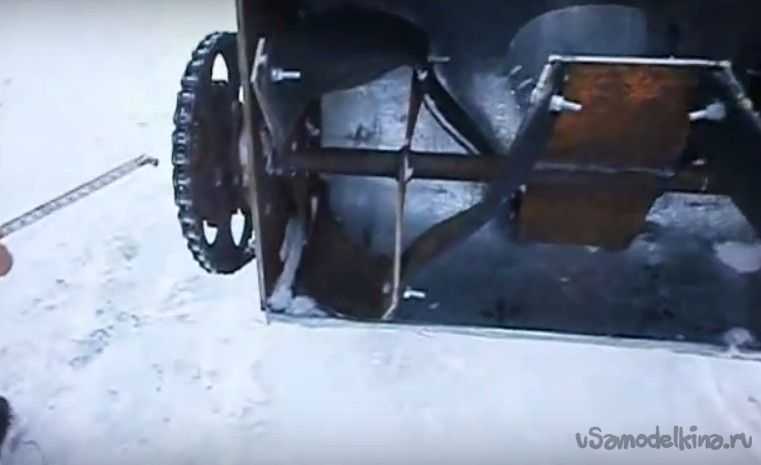 Как сделать снегоуборщик своими руками из бензопилы