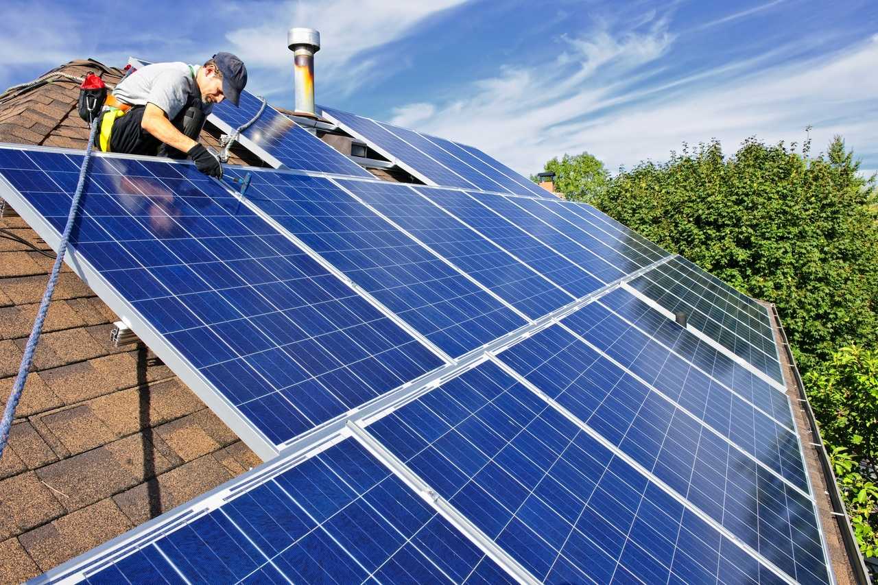 Солнечные батареи для дома: виды, преимущества, особенности установки